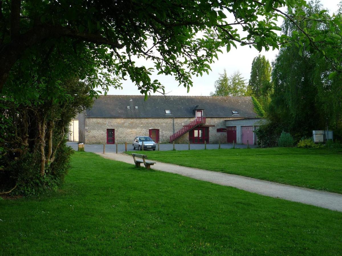 Auberge De Jeunesse Hi Pontivy Εξωτερικό φωτογραφία